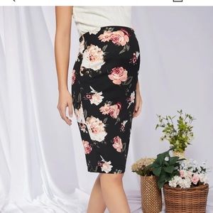 Shein maternity pencil skirt, size XXL